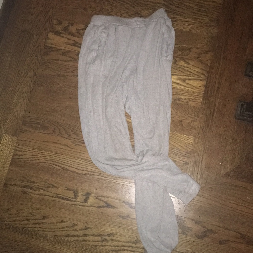 Grey brandy Melville sweatpants